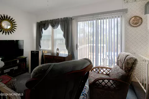 32 Mill Rd # C, Whiting, NJ 08759 photo 15