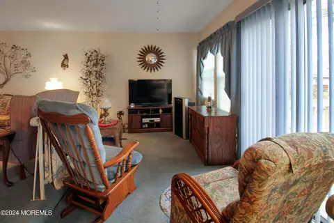 32 Mill Rd # C, Whiting, NJ 08759 photo 16