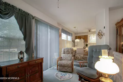 32 Mill Rd # C, Whiting, NJ 08759 photo 14