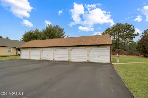 32 Mill Rd # C, Whiting, NJ 08759 photo 30