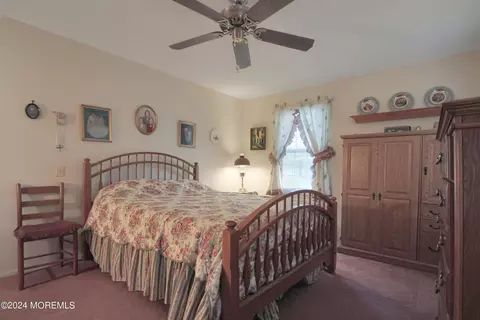 32 Mill Rd # C, Whiting, NJ 08759 photo 18