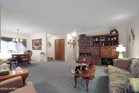 32 Mill Rd # C, Whiting, NJ 08759 photo 7