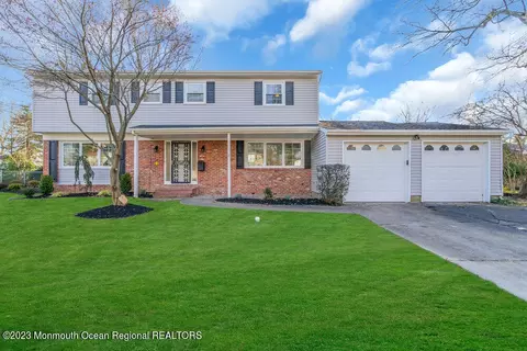 3 E Darrah Ln, Lawrenceville, NJ 08648