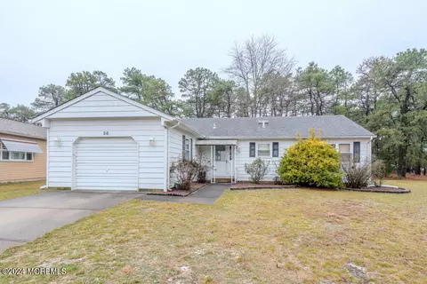 56 Gorginio Dr, Toms River, NJ 08757