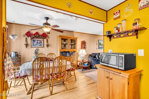 Dining - 5 Nebraska Dr, Jackson, NJ 08527 photo 4 of 4