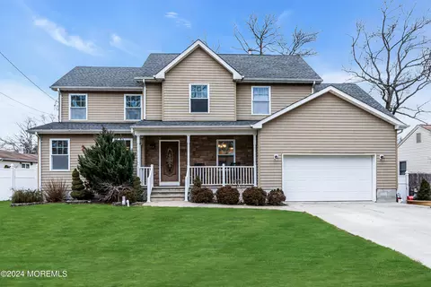 1909 7th Ave, Toms River, NJ 08757