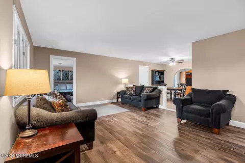 4 Gull Ct, Forked River, NJ 08731 photo 3