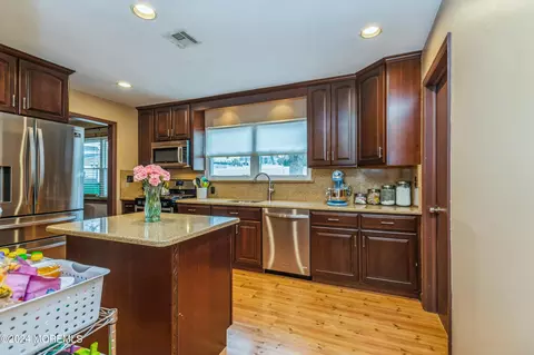 55 Forest Dr, Jackson, NJ 08527 photo 10