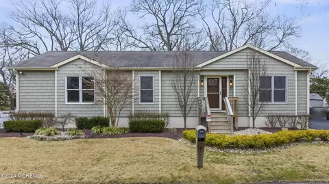 200 Passaic Ave, Point Pleasant, NJ 08742