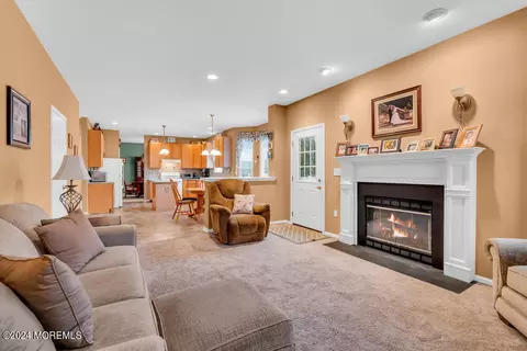 40 Knightsbridge Pl, Jackson, NJ 08527 photo 13