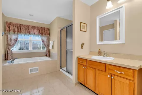 40 Knightsbridge Pl, Jackson, NJ 08527 photo 24
