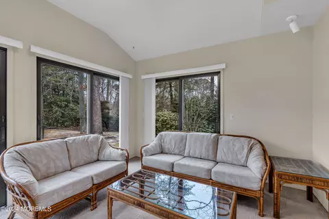 28 Davos Rd, Brick, NJ 08724 photo 15