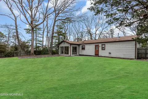 28 Davos Rd, Brick, NJ 08724 photo 32