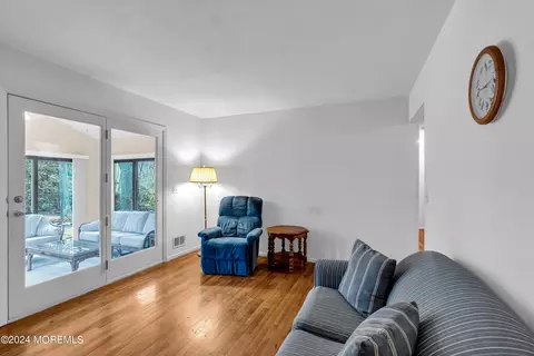 28 Davos Rd, Brick, NJ 08724 photo 12
