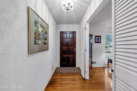 28 Davos Rd, Brick, NJ 08724 photo 3