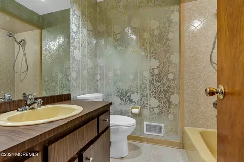 28 Davos Rd, Brick, NJ 08724 photo 30
