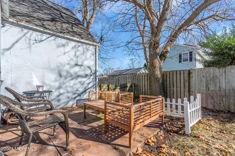 Exterior - 803 Pine Rd, Brielle, NJ 08730 photo 5 of 7
