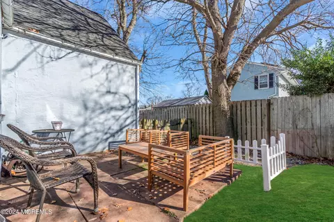 Exterior - 803 Pine Rd, Brielle, NJ 08730 photo 6 of 7