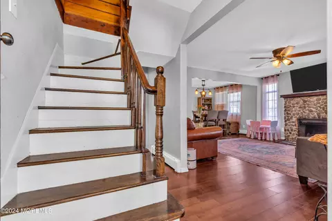 Entry Way - 803 Pine Rd, Brielle, NJ 08730 photo 1 of 3