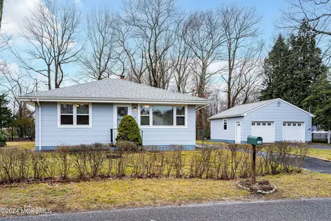 720 Western Ln, Brick, NJ 08723