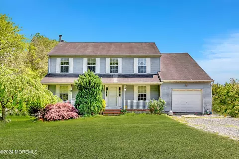 238 Long Swamp Rd, New Egypt, NJ 08533