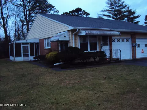 47 Columbus #A, Whiting, NJ 08759
