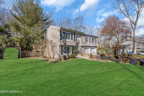 Exterior - 40 Ashford Rd, Jackson, NJ 08527 photo 10 of 25
