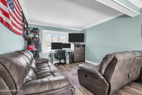 Living - 40 Ashford Rd, Jackson, NJ 08527 photo 6 of 7