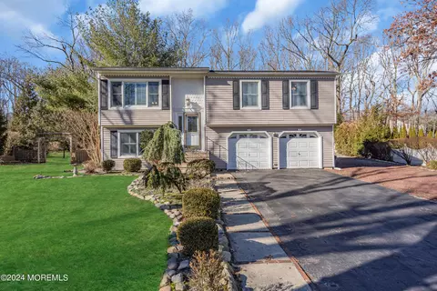 Exterior - 40 Ashford Rd, Jackson, NJ 08527 photo 12 of 25