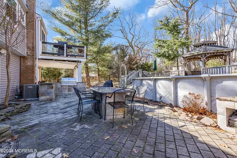 Exterior - 40 Ashford Rd, Jackson, NJ 08527 photo 24 of 25