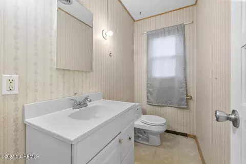 803 Harrison Ave, Forked River, NJ 08731 photo 9