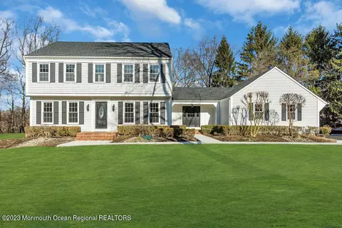 35 Pilgrim Way, Colts Neck, NJ 07722