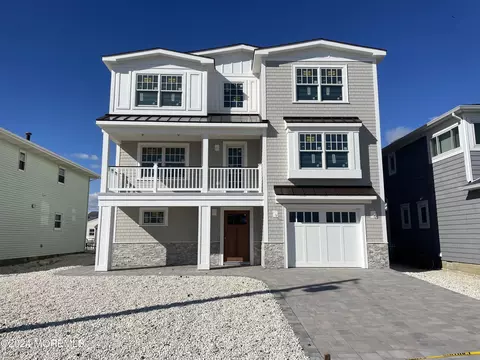 2002 Baltimore Ave, Lavallette, NJ 08735