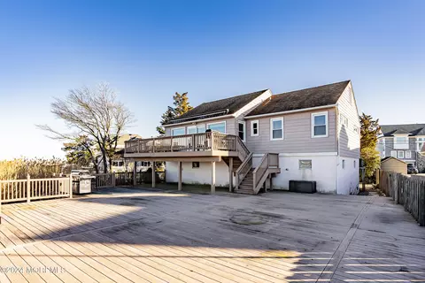 Exterior - 778 North Dr, Brick, NJ 08724 photo 6 of 6