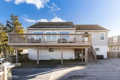Exterior - 778 North Dr, Brick, NJ 08724 photo 5 of 6