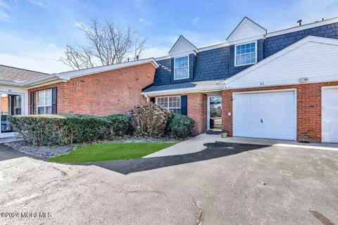 63 Dogwood Dr, Spring Lake Heights, NJ 07762
