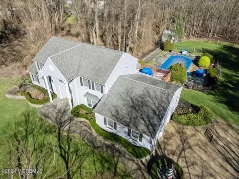 Exterior - 17 Constitution Dr, Leonardo, NJ 07737 photo 16 of 22