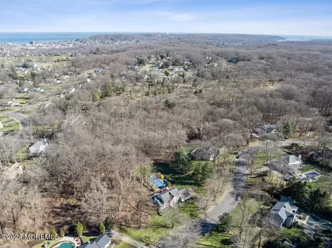 View/Area - 17 Constitution Dr, Leonardo, NJ 07737 photo 11 of 11