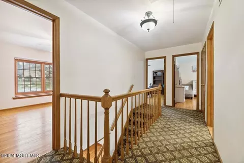 Entry Way - 17 Constitution Dr, Leonardo, NJ 07737 photo 4 of 4