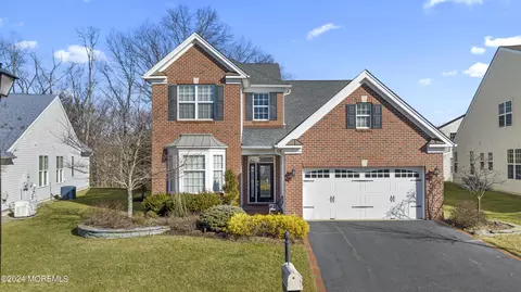 331 Dorn Dr, Shrewsbury, NJ 07702