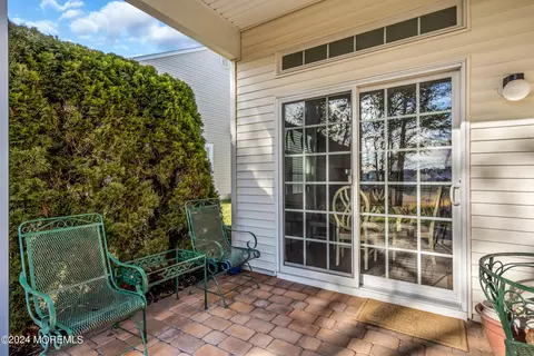 Exterior - 10 Millstone Way, Waretown, NJ 08758 photo 7 of 17