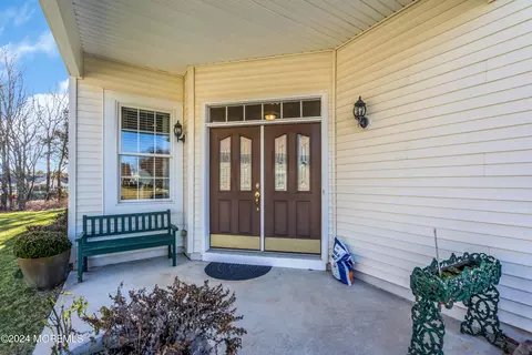 Exterior - 10 Millstone Way, Waretown, NJ 08758 photo 6 of 17