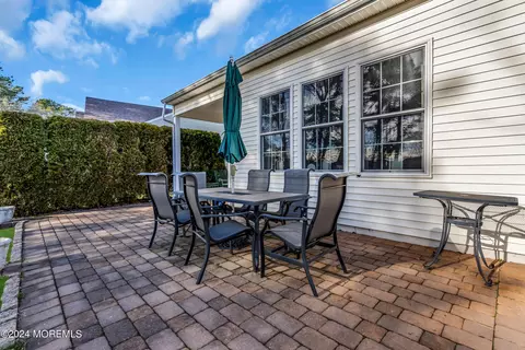Exterior - 10 Millstone Way, Waretown, NJ 08758 photo 8 of 17