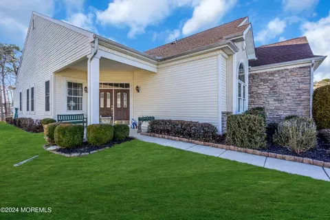 Exterior - 10 Millstone Way, Waretown, NJ 08758 photo 3 of 17