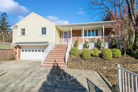 118 E Highland Ave, Atlantic Highlands, NJ 07716