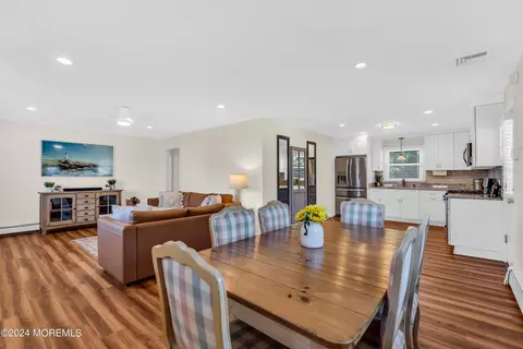 34 Claremont Dr, Brick, NJ 08723