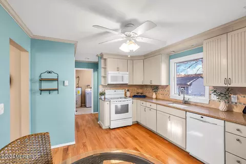 Kitchen - 54 Spruce Ct, Brick, NJ 08723 photo 1 of 2