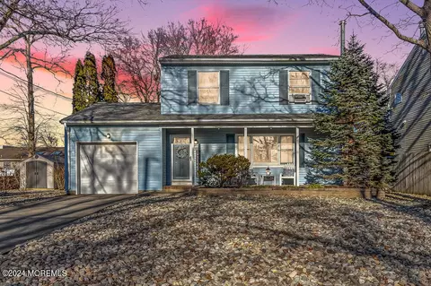 54 Spruce Ct, Brick, NJ 08723