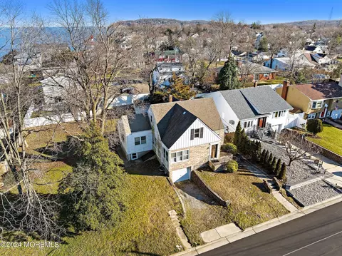 Exterior - 6 Thompson Ave, Leonardo, NJ 07737 photo 7 of 10