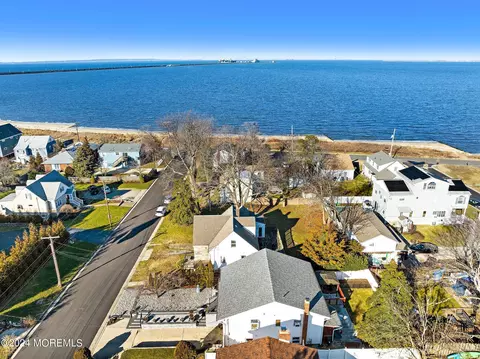 View/Area - 6 Thompson Ave, Leonardo, NJ 07737 photo 4 of 18
